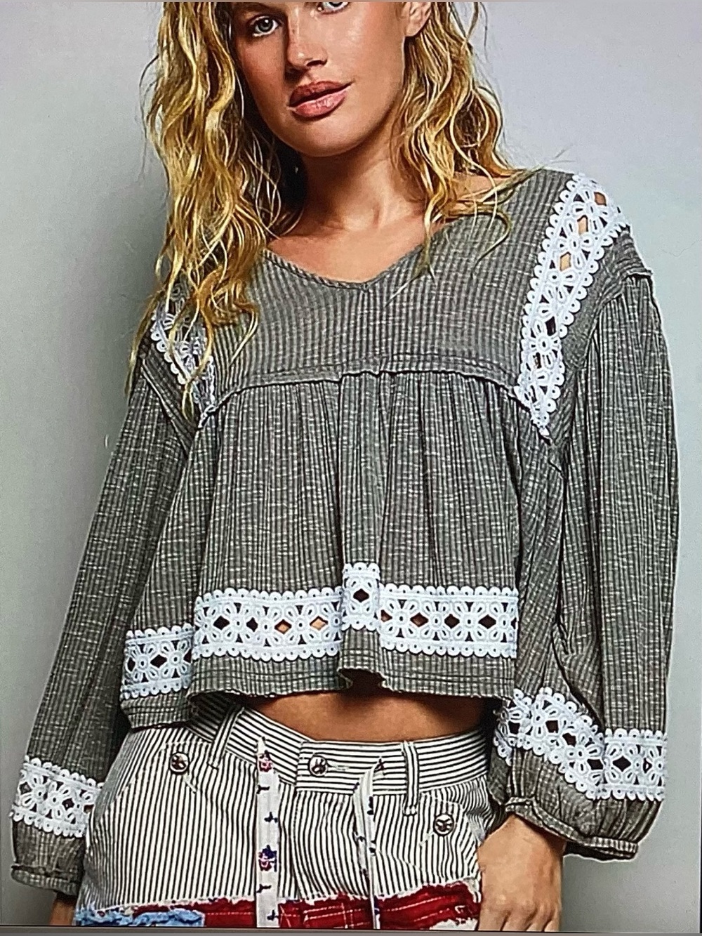 POL Lace-Trim Thermal Peasant Top - Gray